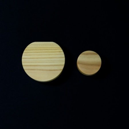 Knobs  |  Larch